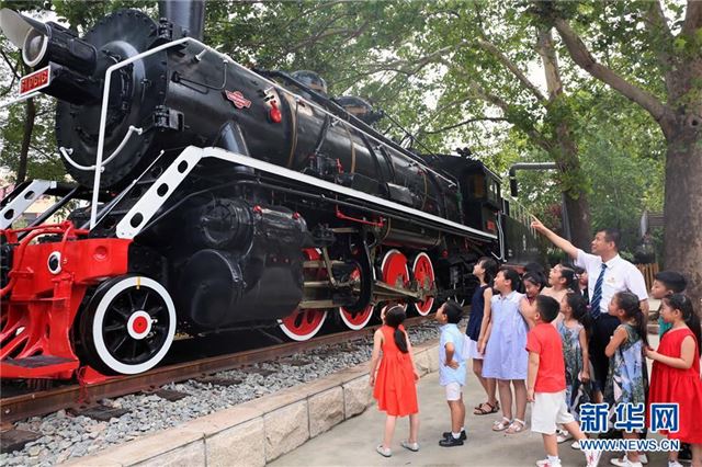 （社会）（3）济南：小学生感受铁路发展