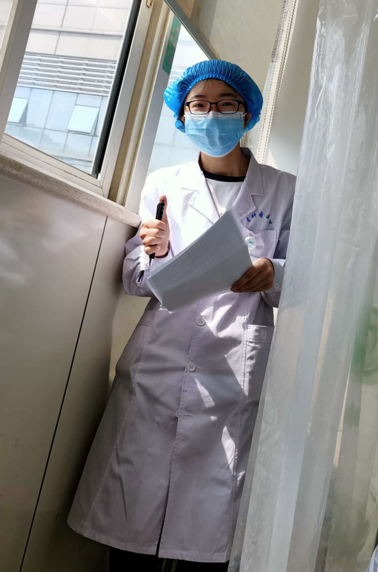 河南省肿瘤医院血液九病区医护人员用医德和爱心诠释了医护人员的职责